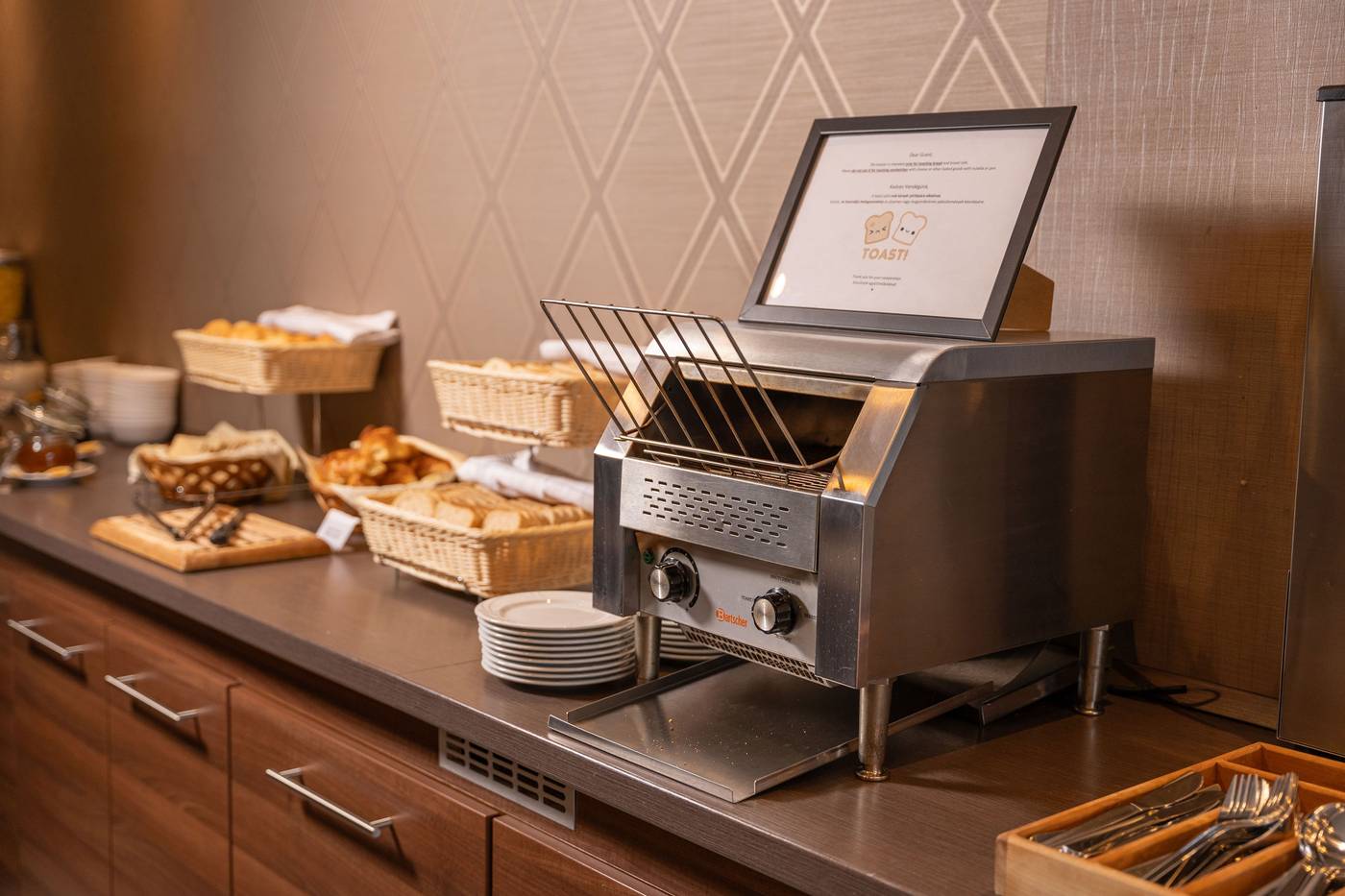 Vitta-Hotel-Superior-Budapest-Restaurant-22