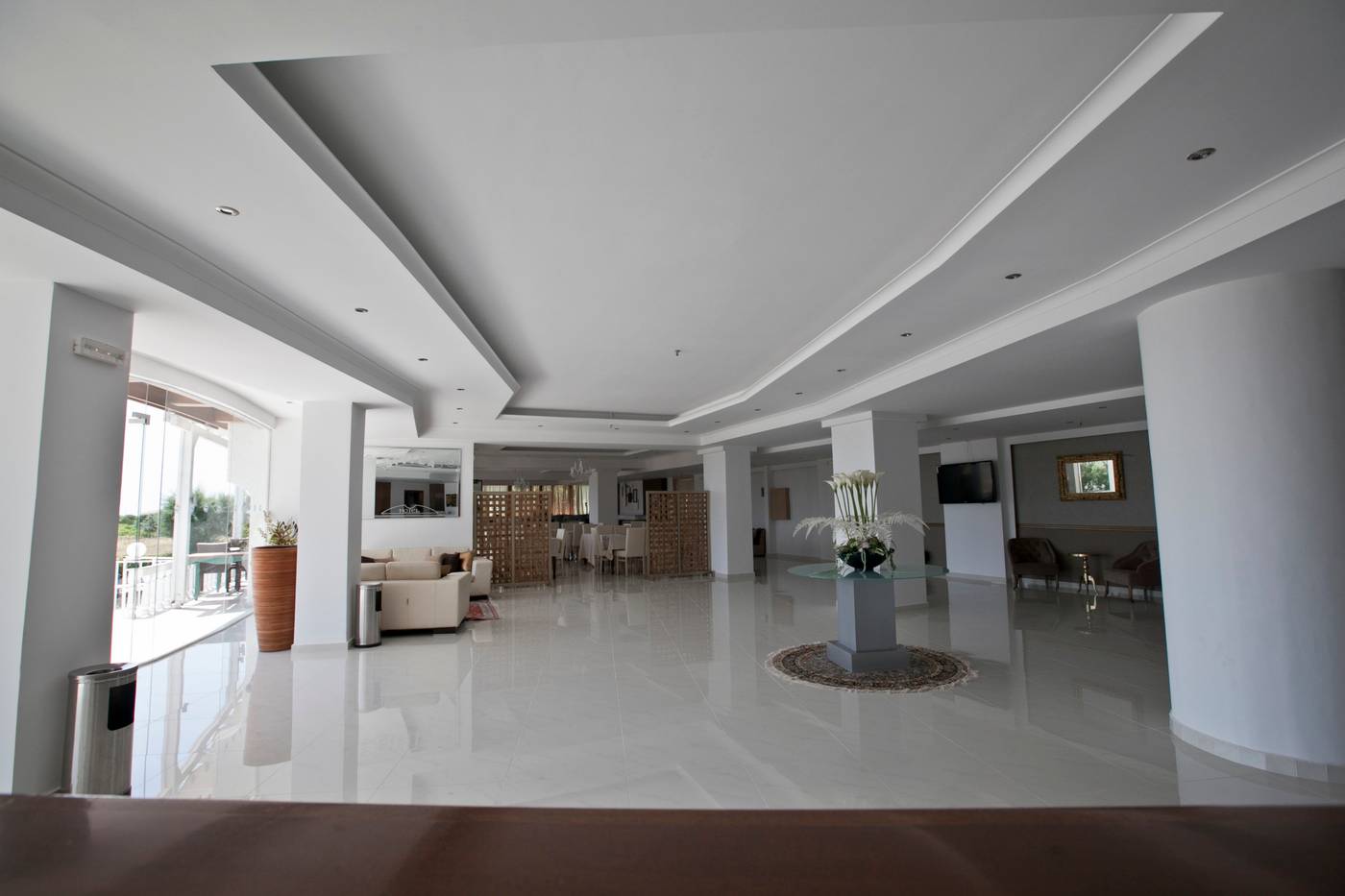 Sivila-Hotel-Lobby-21