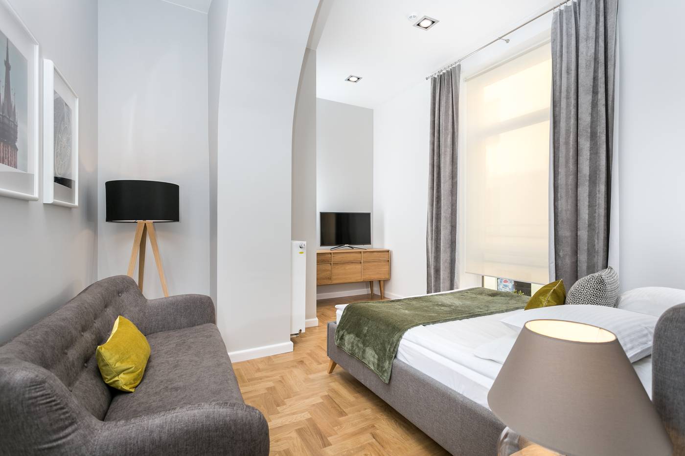 Venetian-House-Market-Square-Aparthotel-Room-36