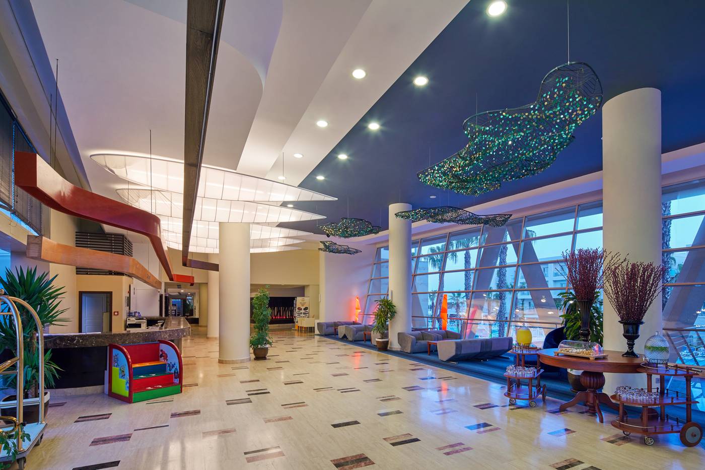 La-Blanche-Resort---Spa-Lobby-53