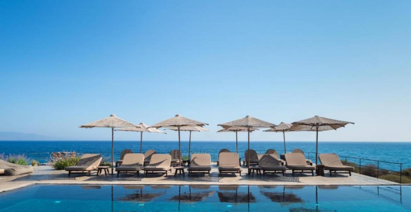 Colombos-Beachfront-General-view-3