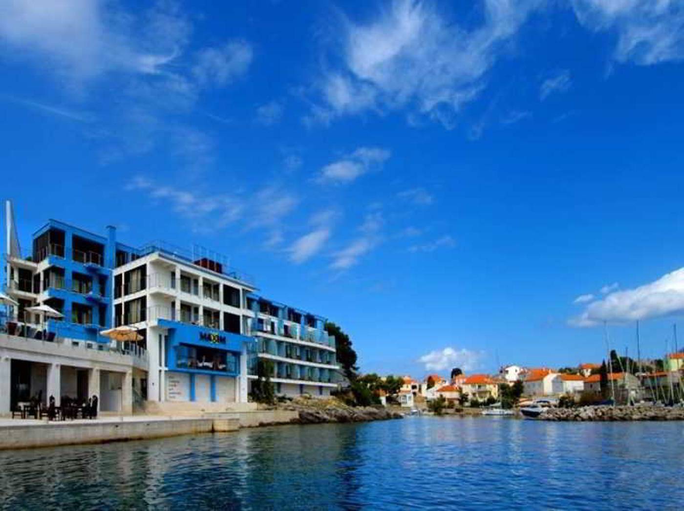 Bozava---Maxim-General-view-8