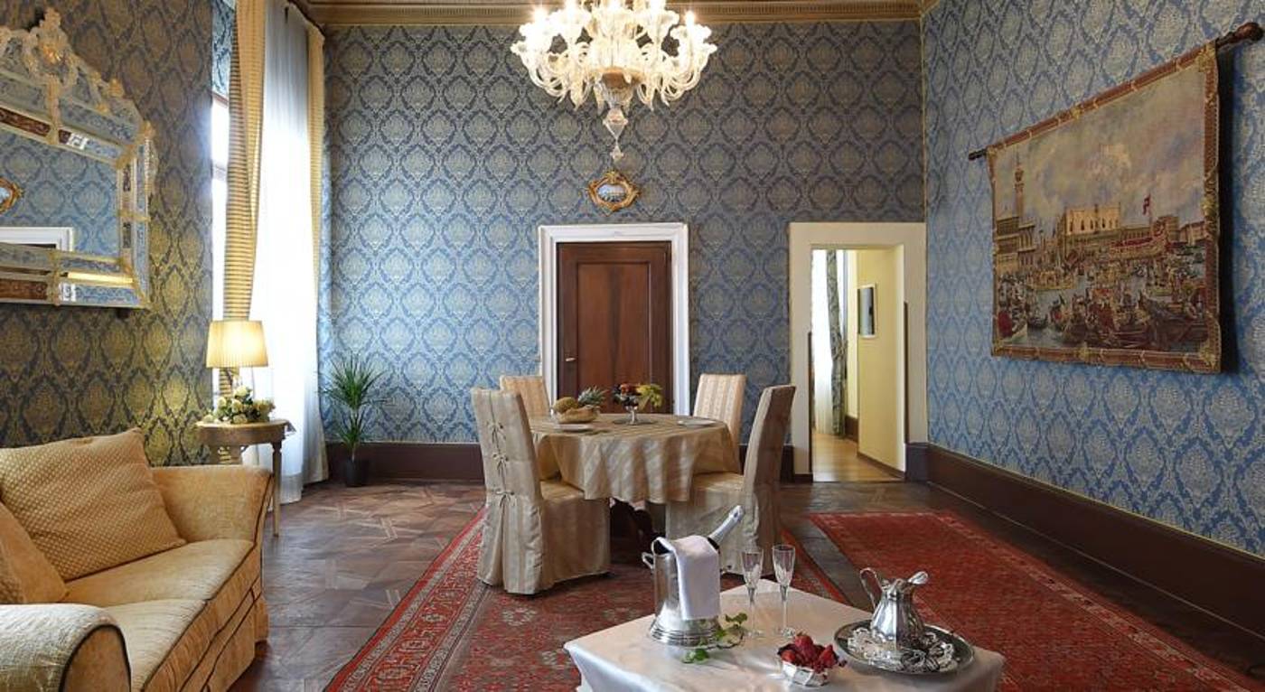 Corte-dei-Greci-Room-42