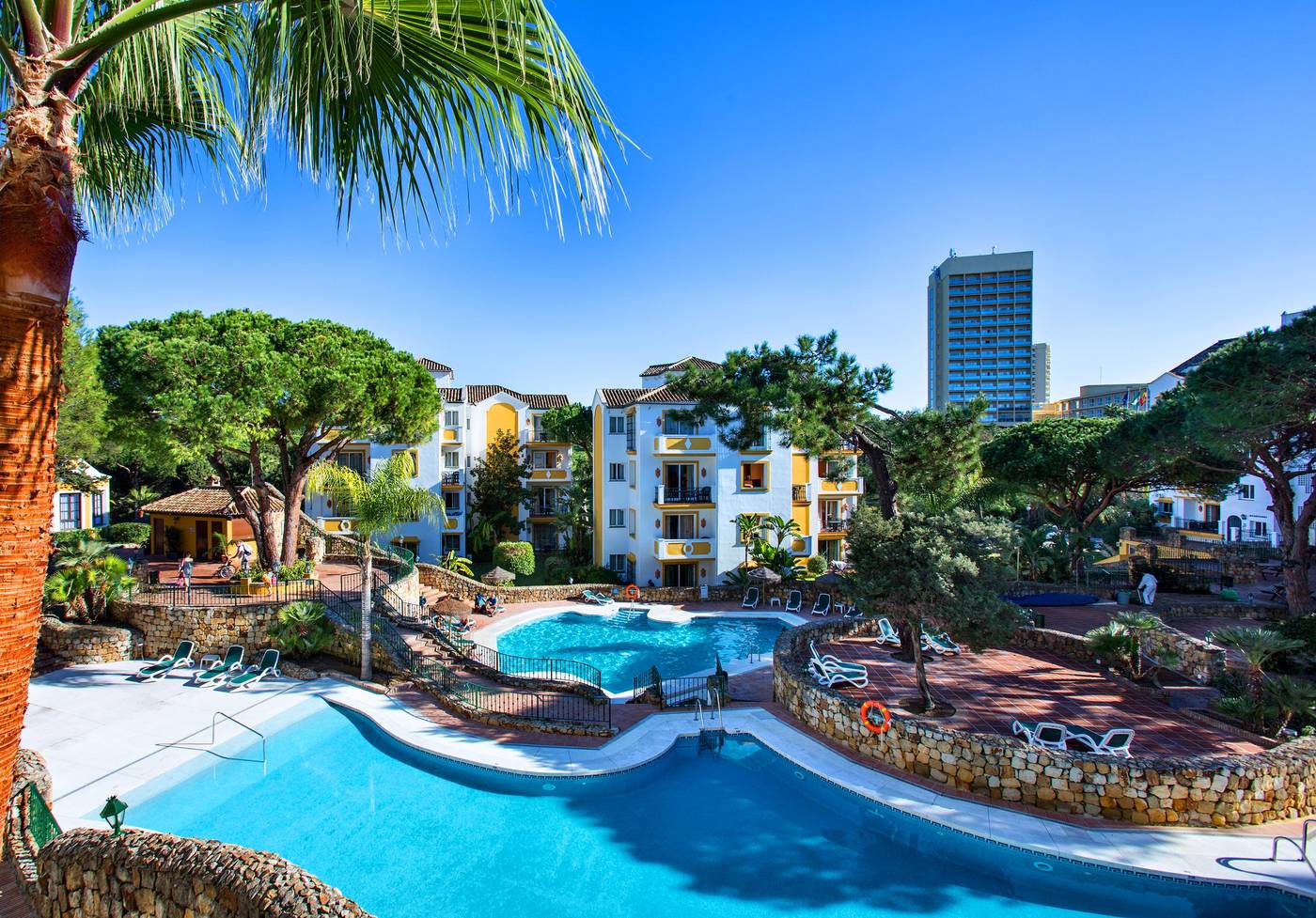 Ona-Alanda-Club-Marbella-Pool-18