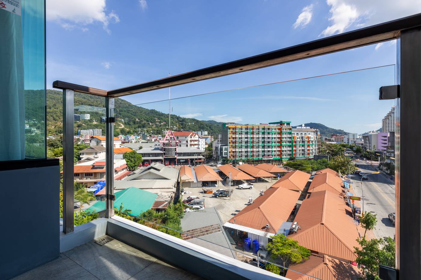 The-Marina-Phuket-Hotel-Room-11