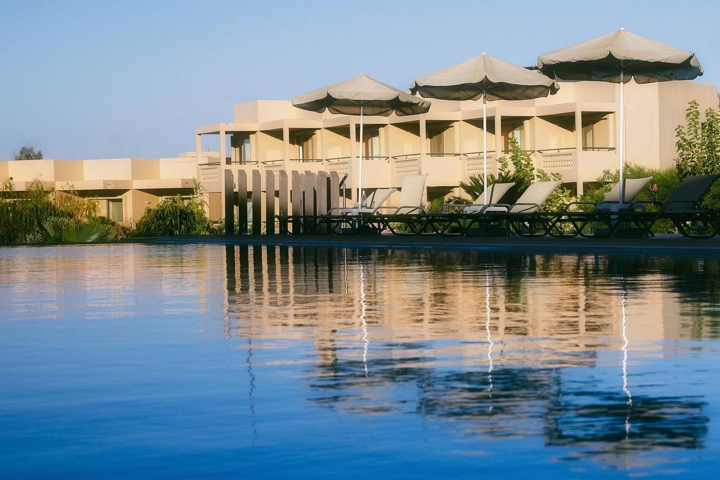 Santa-Marina-Beach-hotel-Pool-9