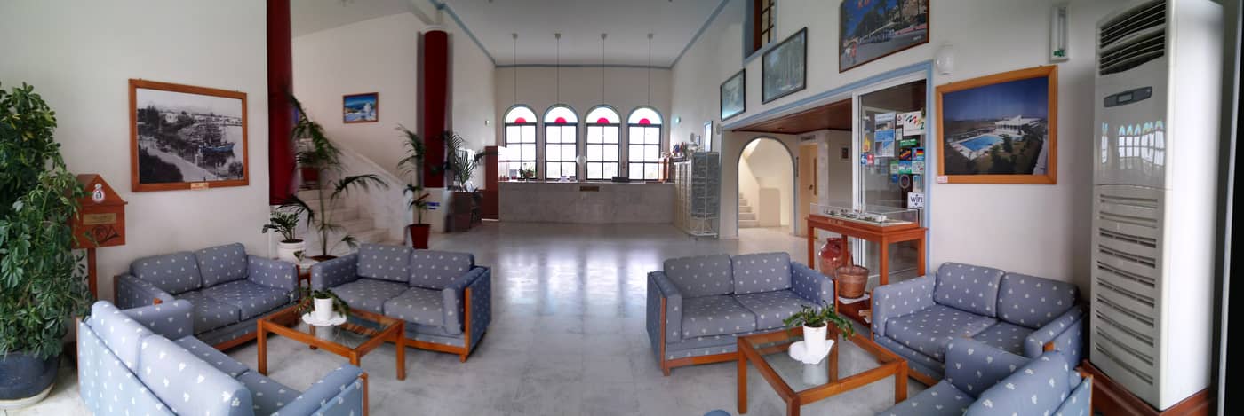 Nina-Beach-Lobby-16