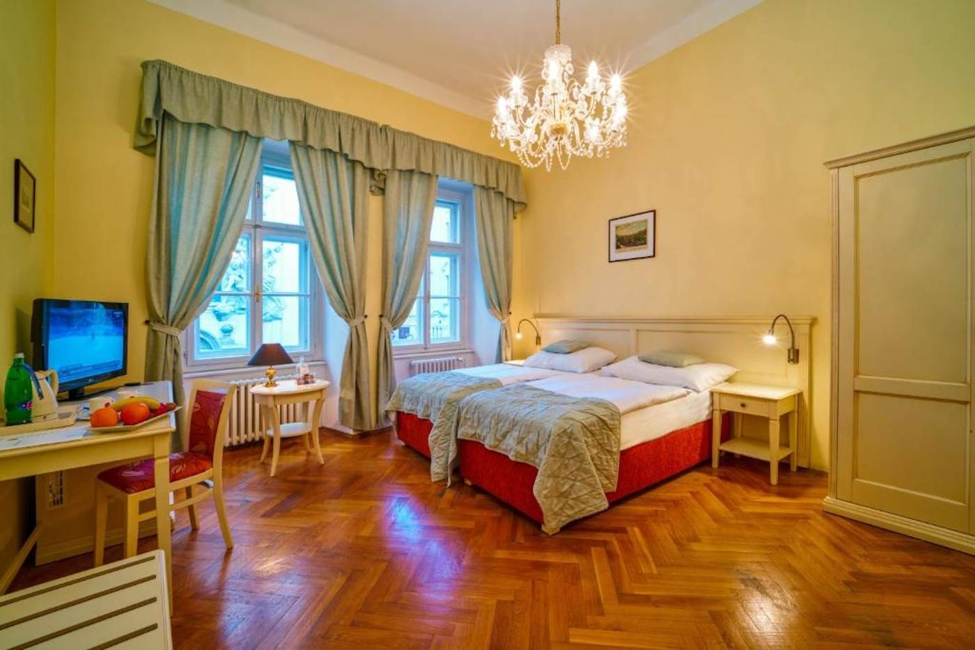 Josephine-Old-Town-Square---Czech-Leading-Hotel-Room-15