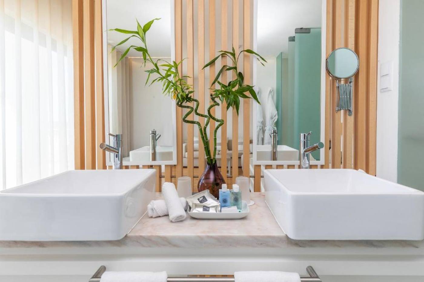 Algarve-Race-Hotel-Room-20