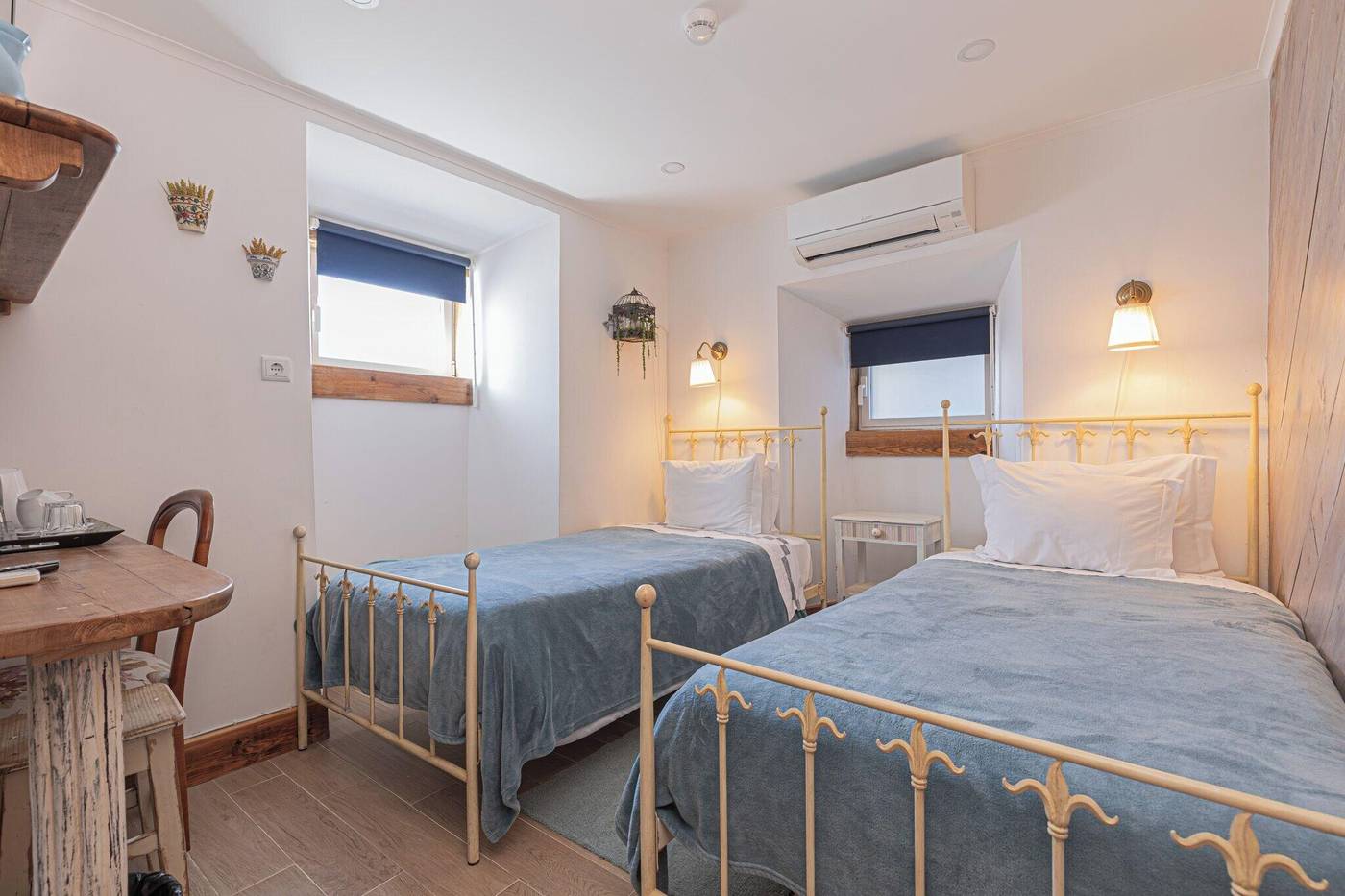 Ninho-Saloio-Room-28