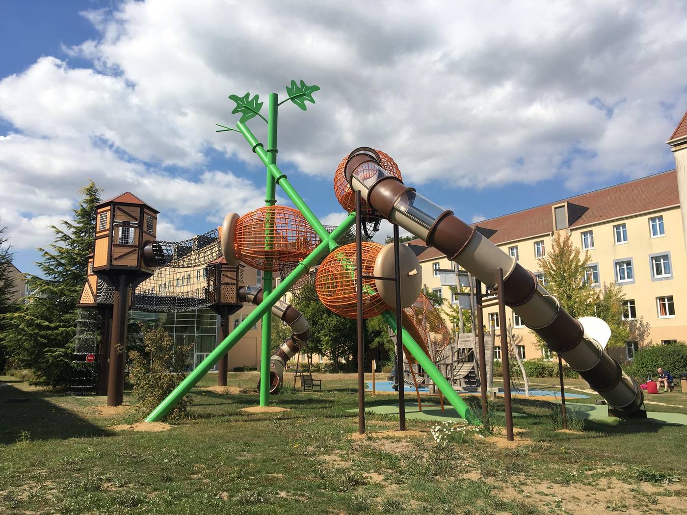 Explorers-Hotel-Sports-and-Entertainment-45