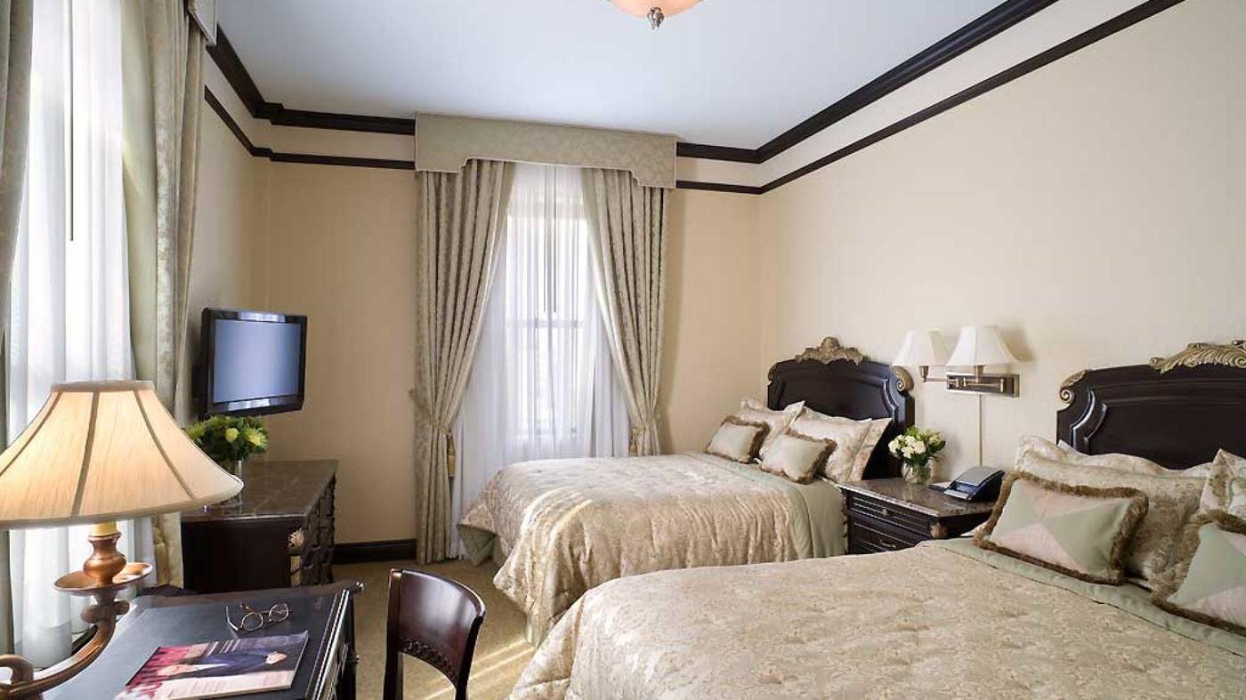 Lucerne-Hotel-Room-9