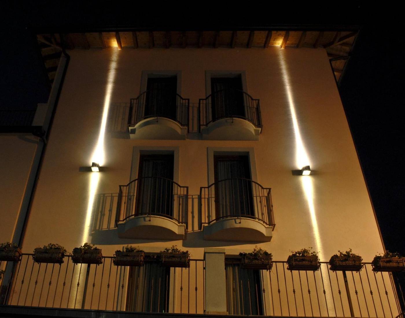 International Hotel-Italy-ISEO-General view-4