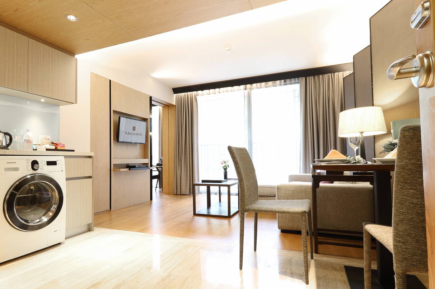 Arcadia-Suites-Bangkok-Room-10