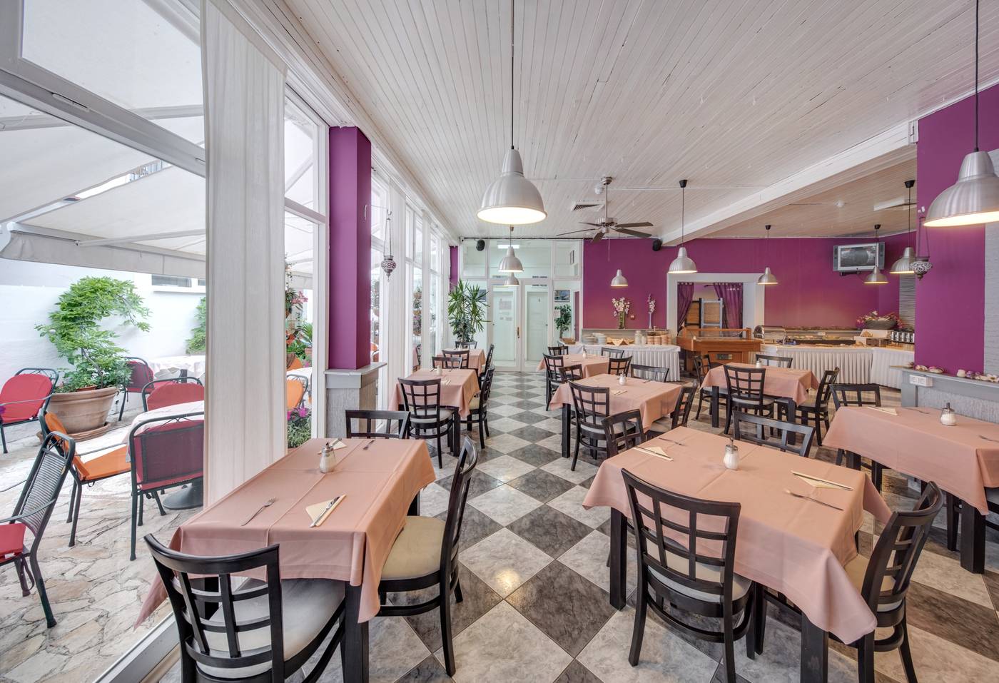 Villa-Adriatica---Adults-Only-Restaurant-31