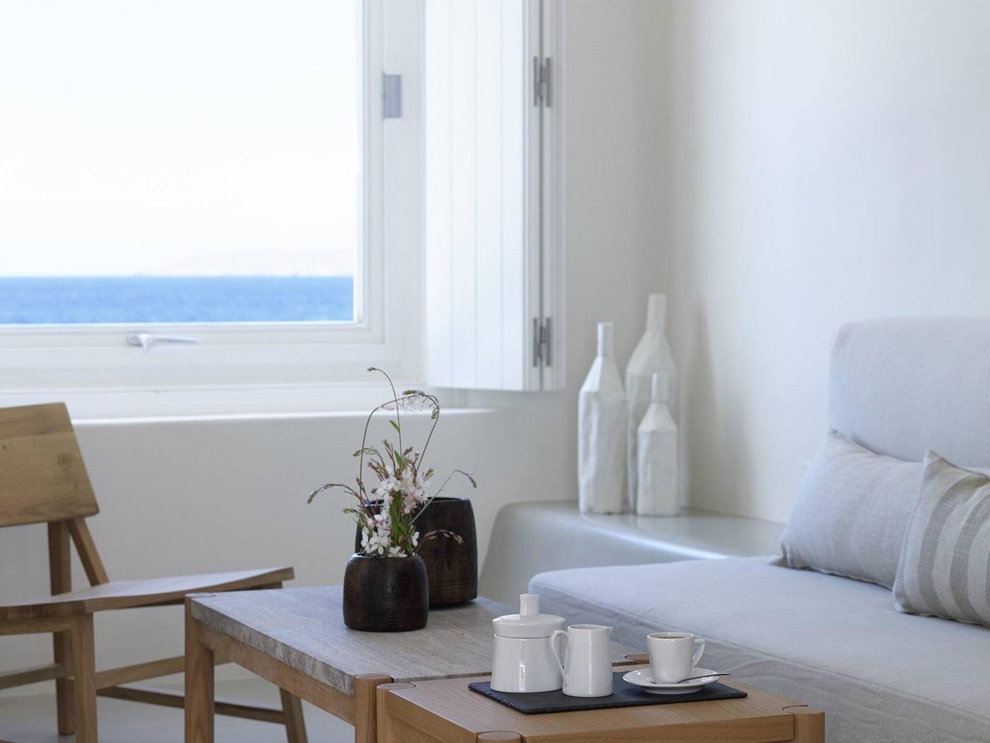 Bill---Coo-Suites-and-Lounge-Room-57