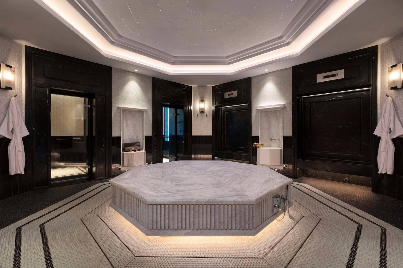 Sindhorn-Kempinski-Bangkok-Sports-and-Entertainment-61