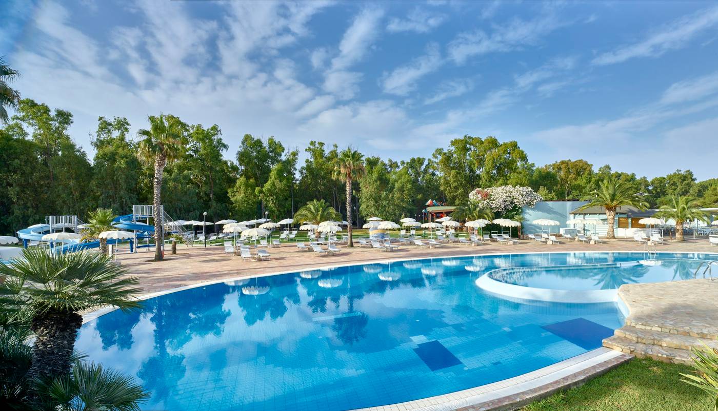 Serenè Resort-Italy-Cutro KR-Pool-4