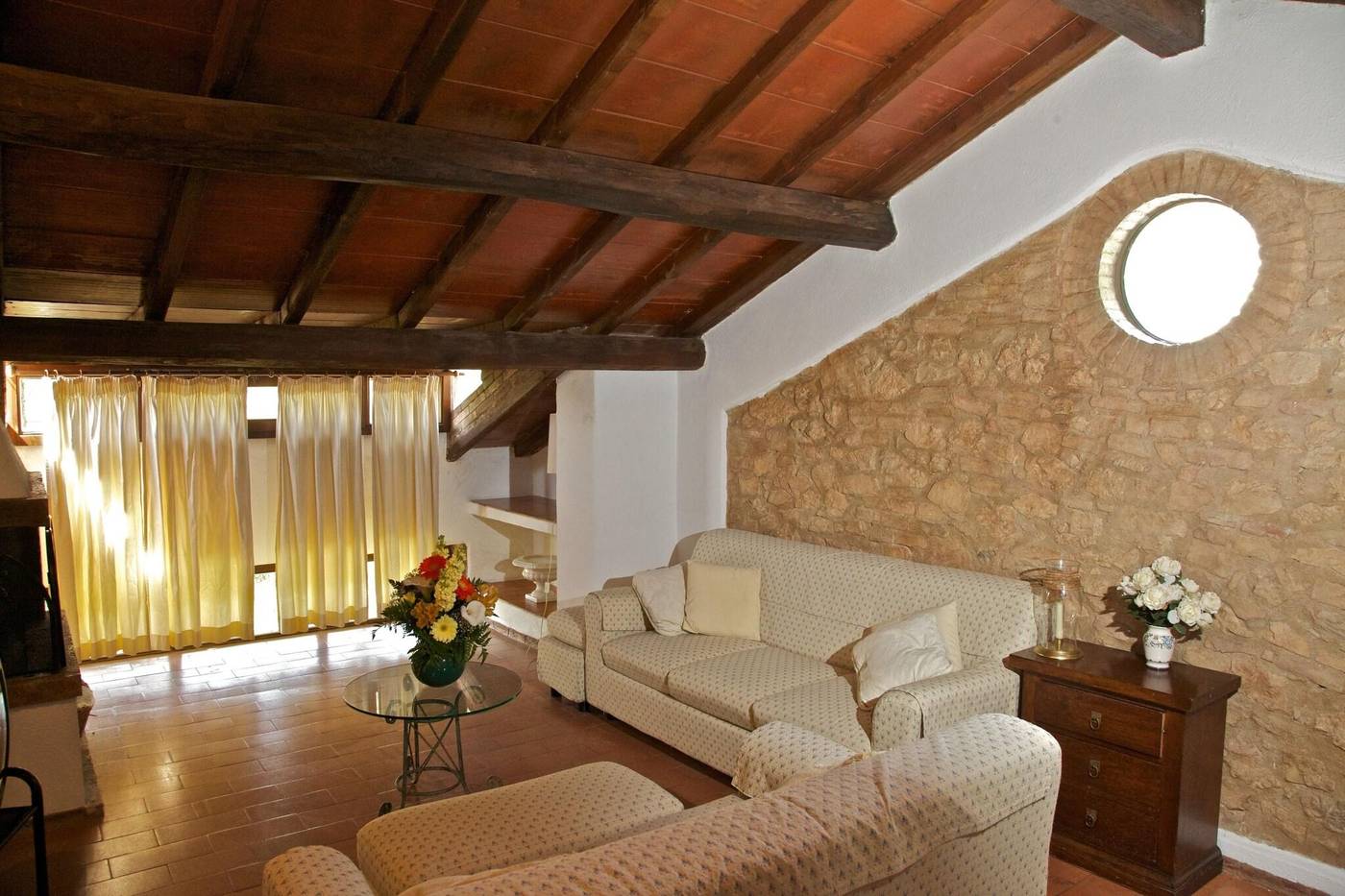 Borgo-Il-Poggiaccio-Room-16