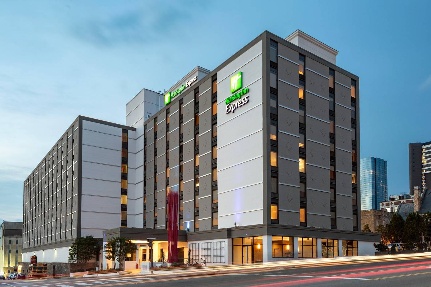 Holiday Inn Express Nashville Downtown - Broadway-United States-NASHVILLE-General view-3