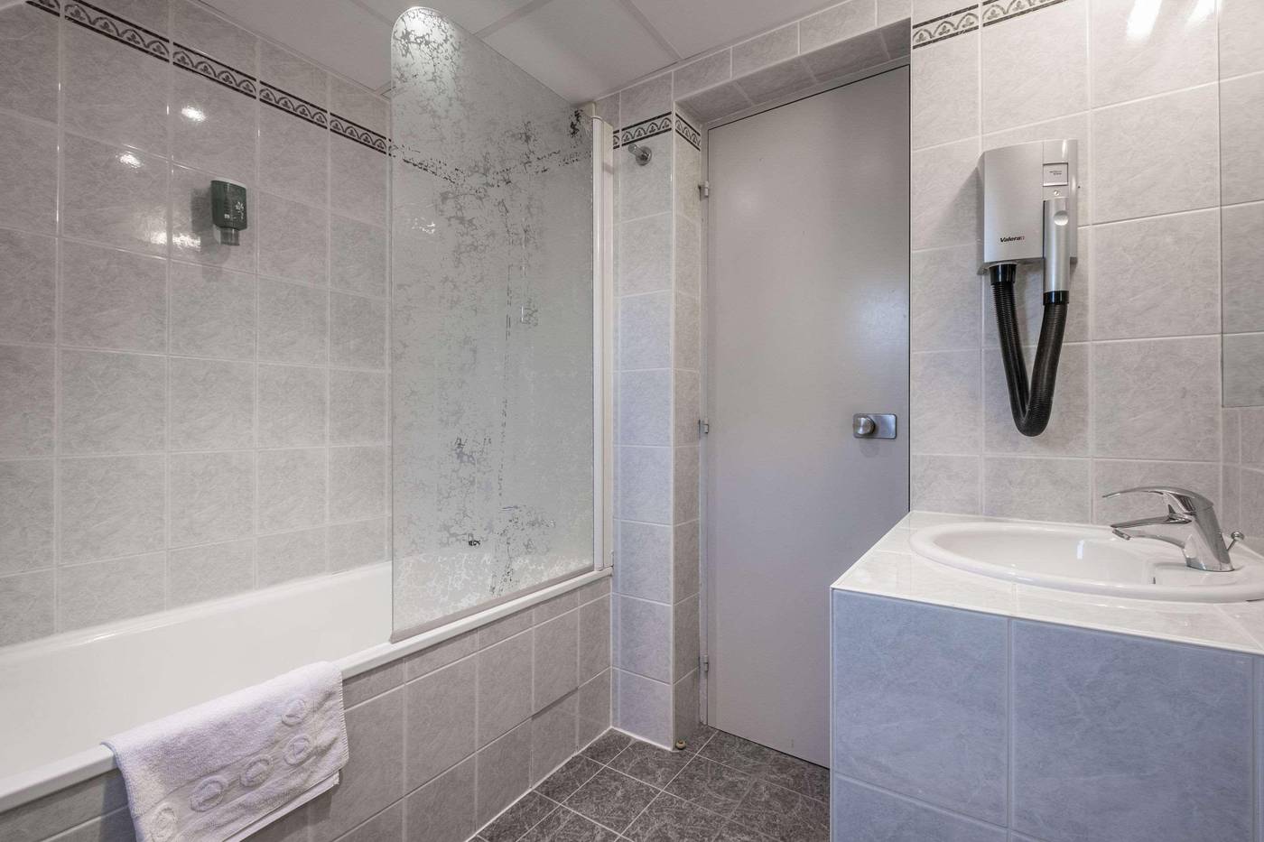 Hotel-de-Charonne-Room-55