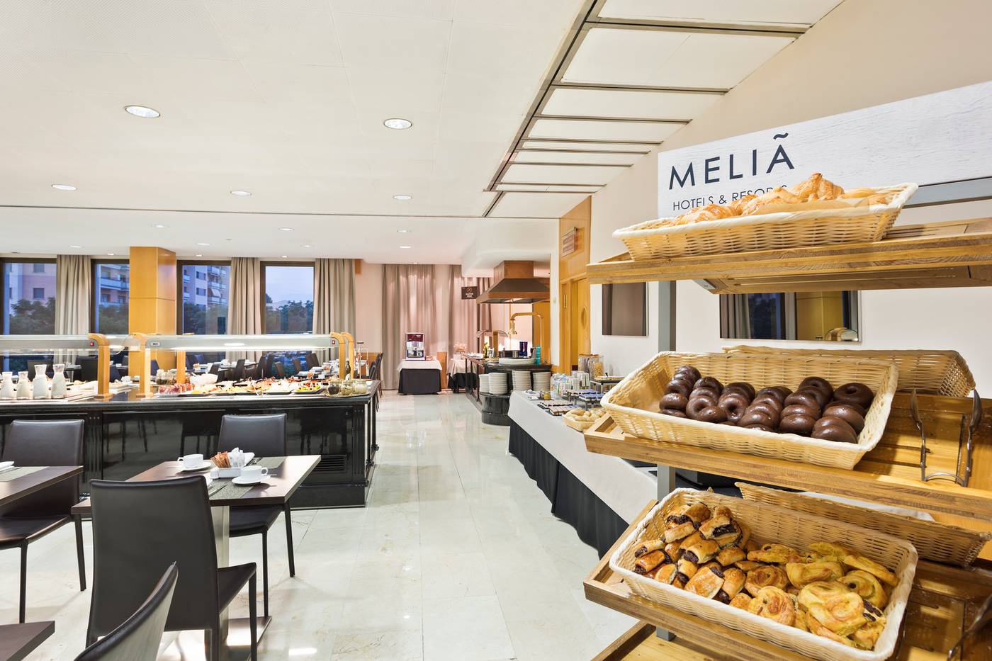 Best-Western-Premier-CMC-Girona-Restaurant-33