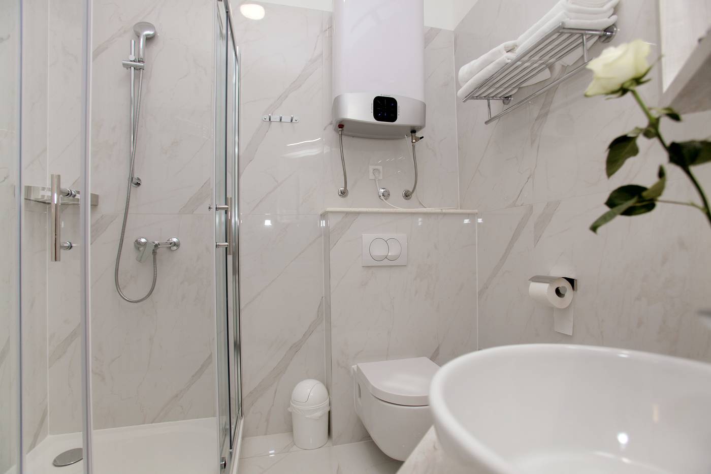 Aparthotel-Bellevue-Room-40