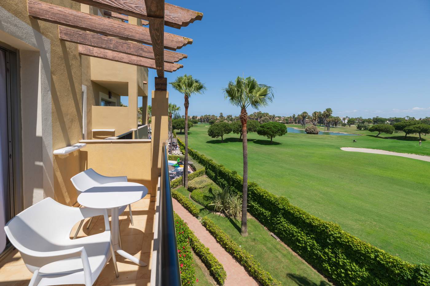 Elba-Costa-Ballena-Room-6