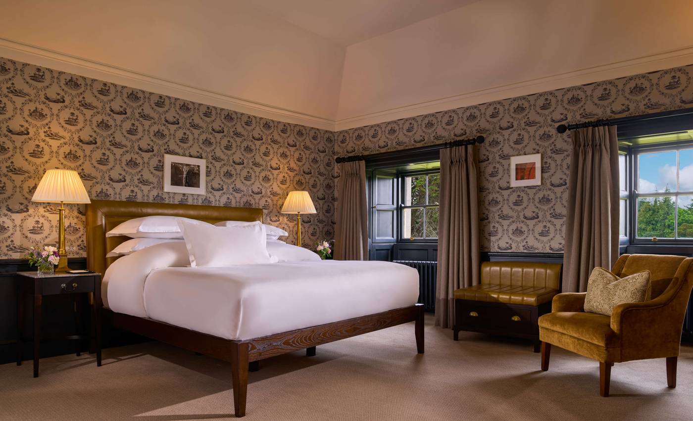 Carton-House--a-Fairmont-Managed-Hotel-Room-26