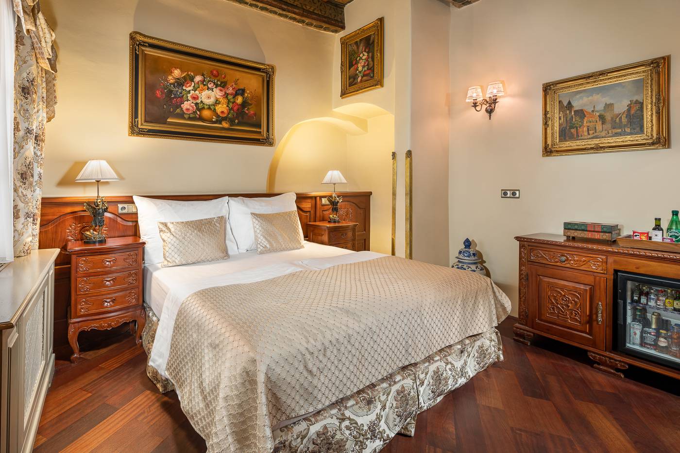 Iron-Gate-Hotel---Suites-Prague-by-BHG-Room-8