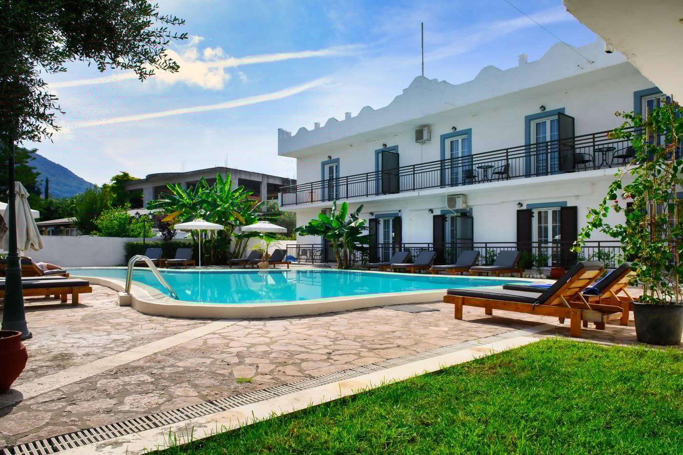 Aquarius-Beach-Hotel-General-view-8