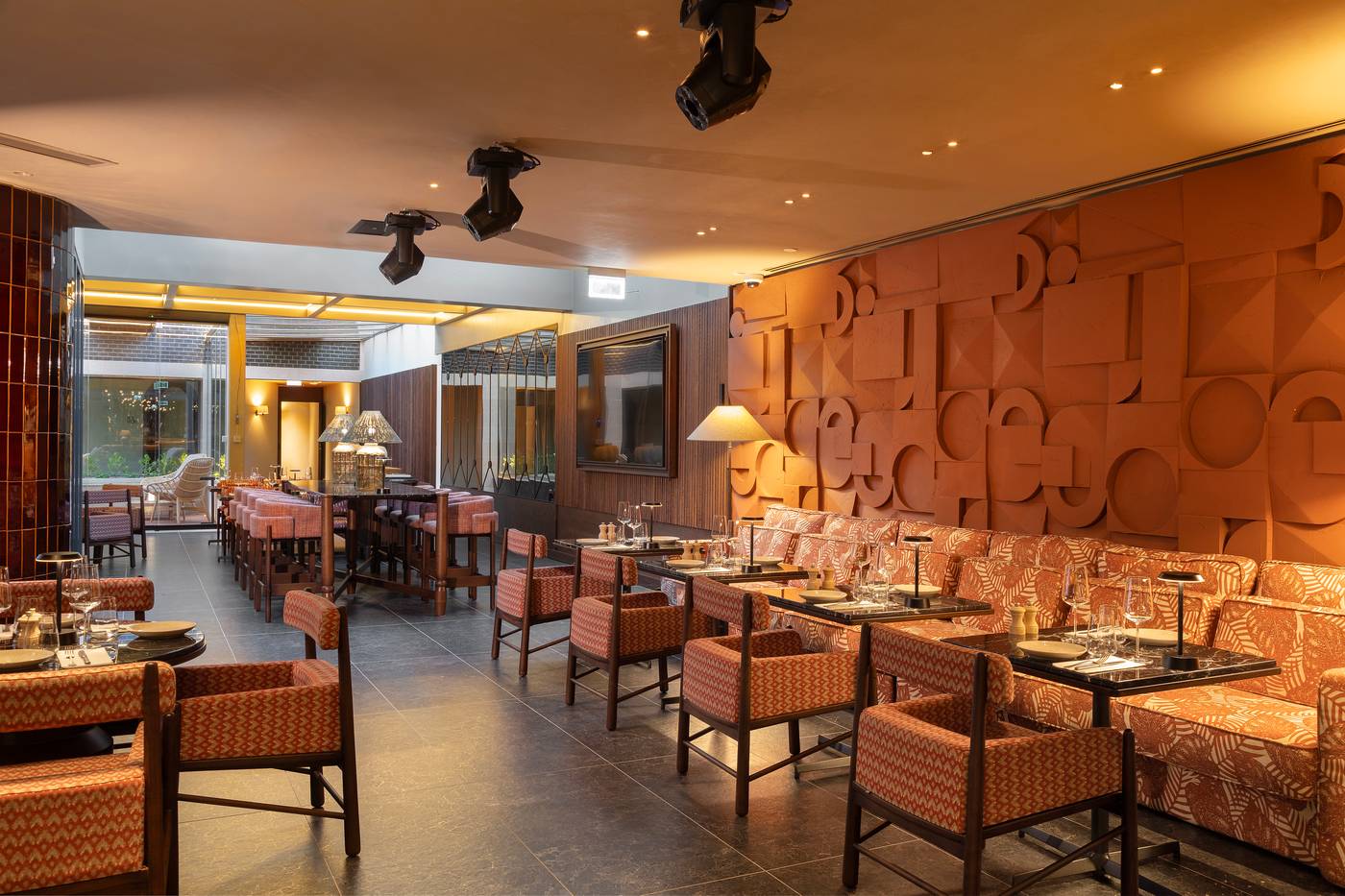 Evolution-Valbom-Restaurant-40