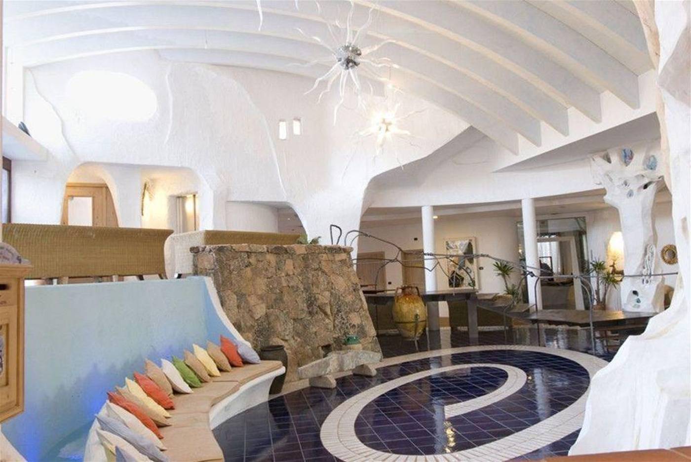 Baia-Caddinas-General-view-20