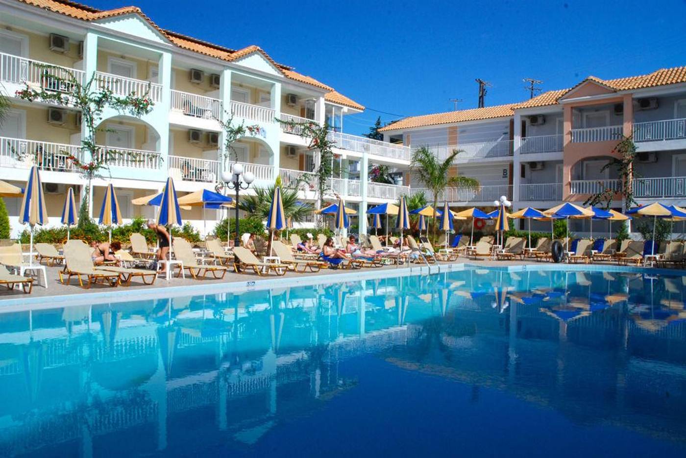 Tsilivi-Admiral-General-view-1