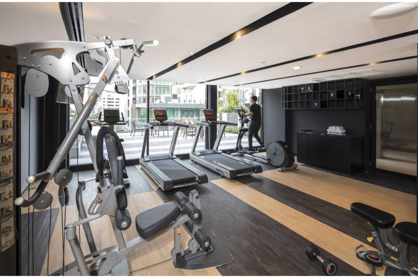 Travelodge-Sukhumvit-11-Sports-and-Entertainment-58