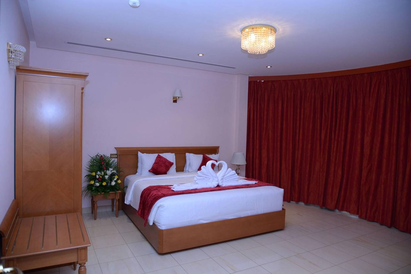 Al-Madina-Suites-Room-9