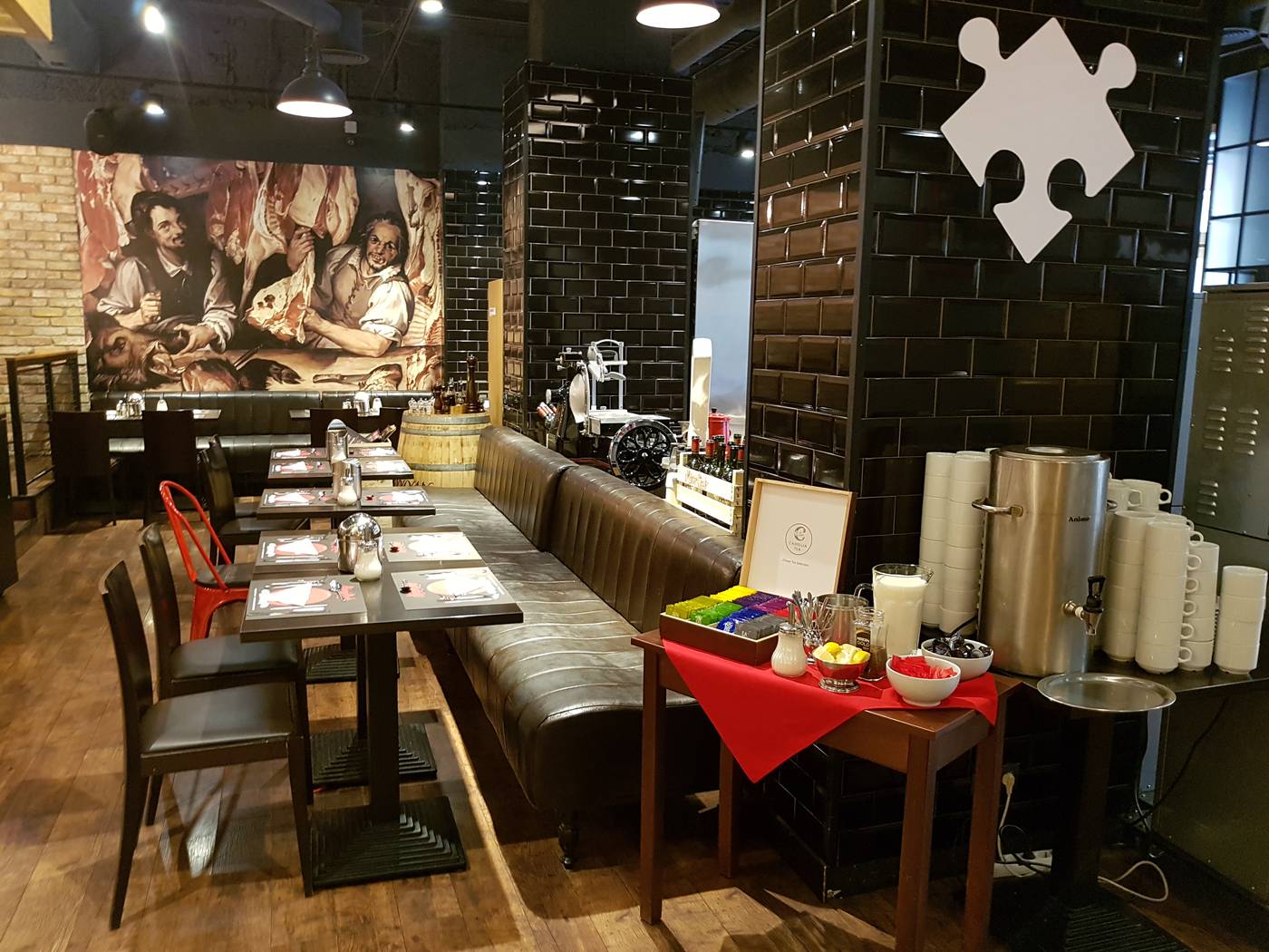 Hotel-Erzsebet-City-Center-Restaurant-12