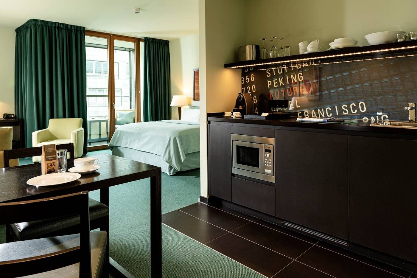 Clipper Boardinghouse Berlin-Gendarmenmarkt-Germany-BERLIN -Room-7