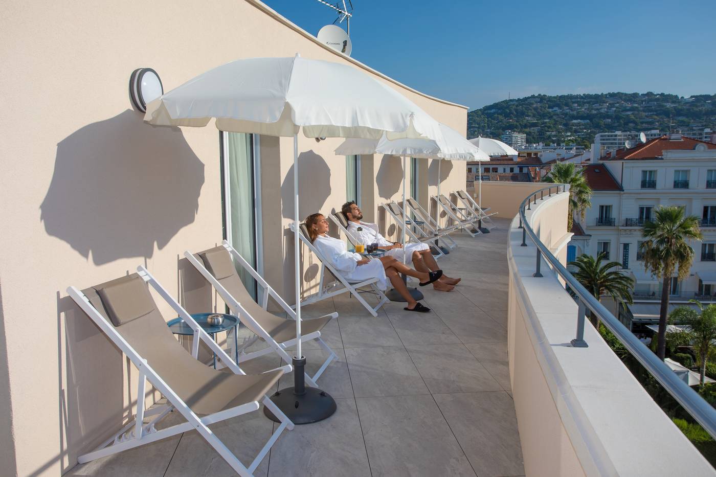 Cristal-Hotel---Spa-Terrace-3