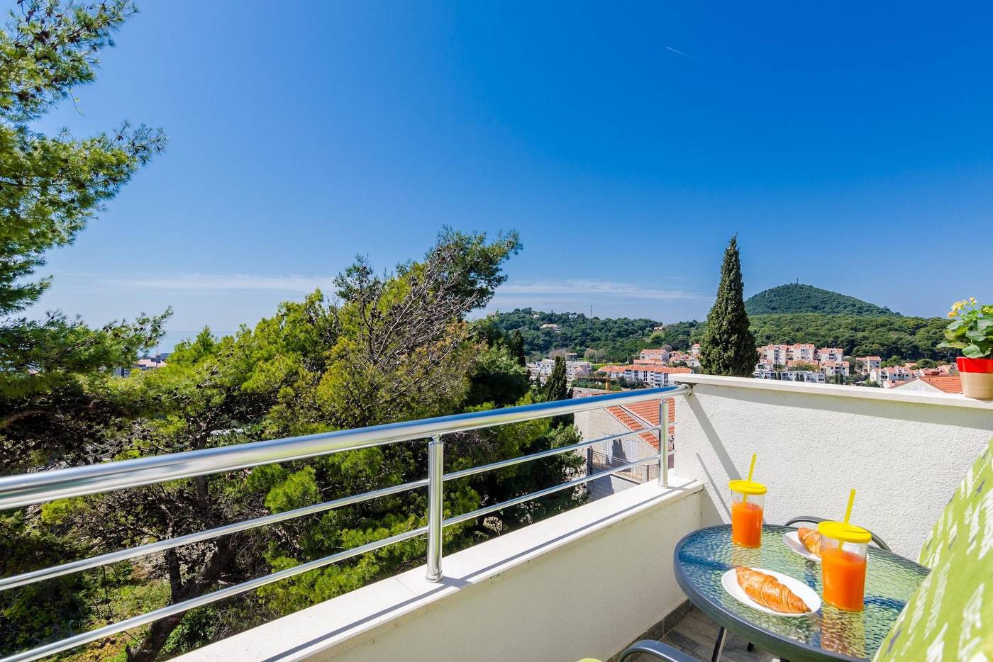 Guest-House-Nikolina-Room-60