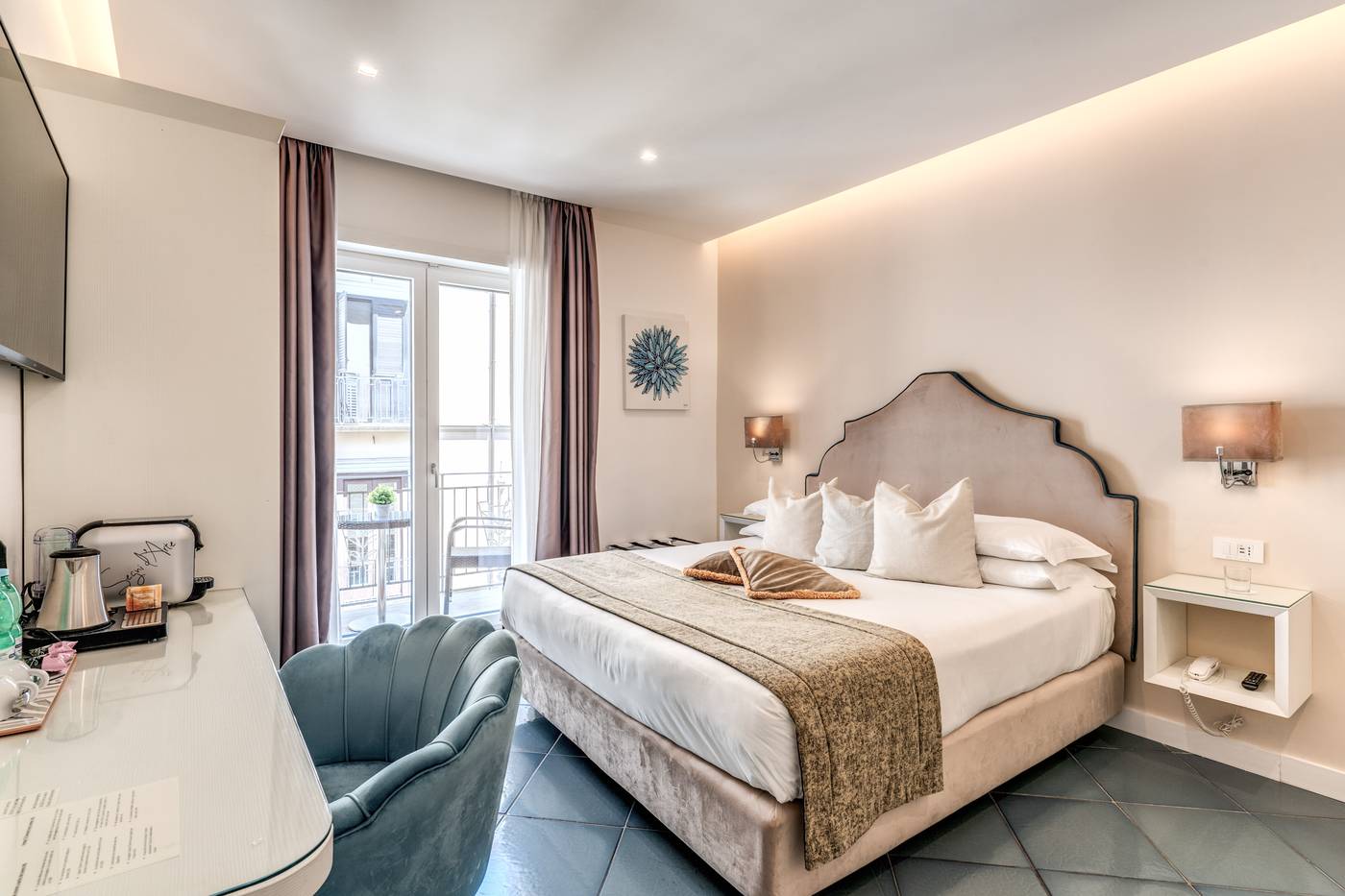 Sorrento-City-Room-20