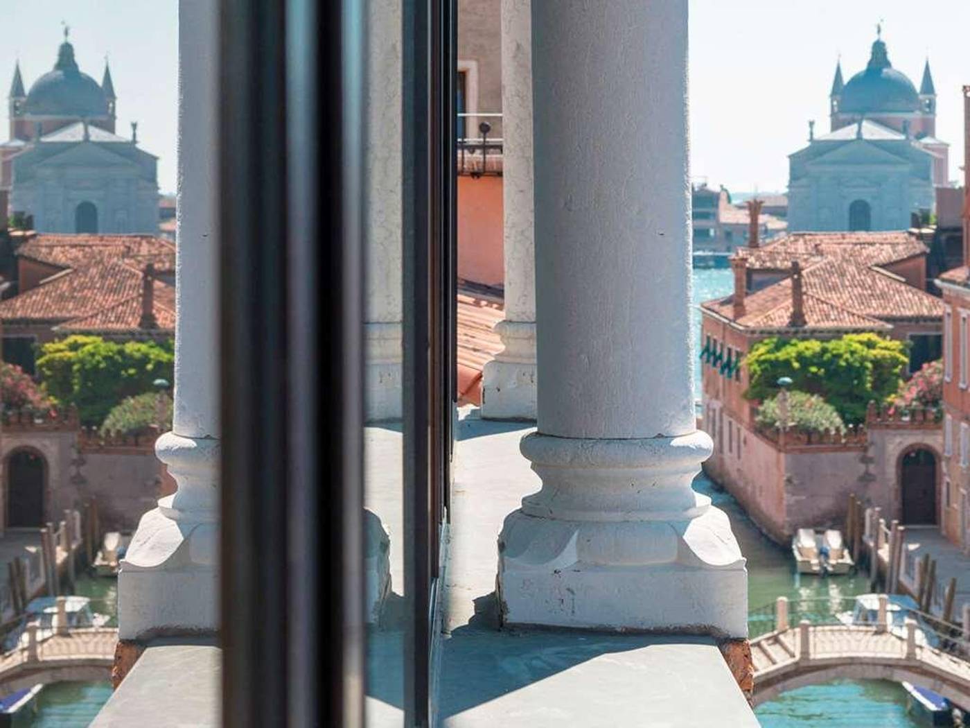 Sonder-Salute-Palace-Room-23