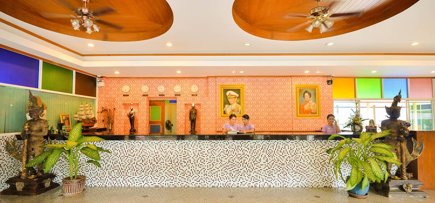 Tri-Trang-Beach-Resort-Lobby-35