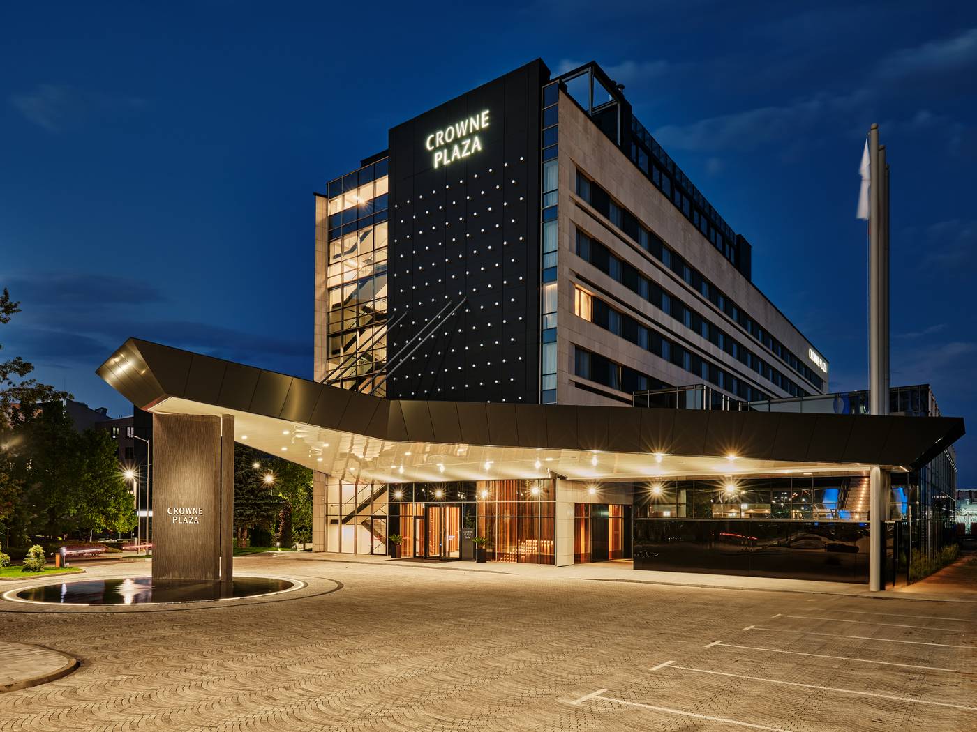 Crowne Plaza Sofia-Bulgaria-SOFIA-General view-2