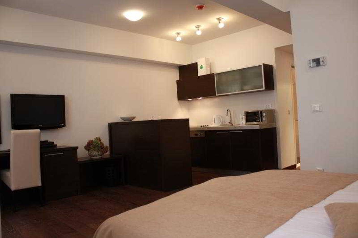 Celenga-Apartments-Room-6