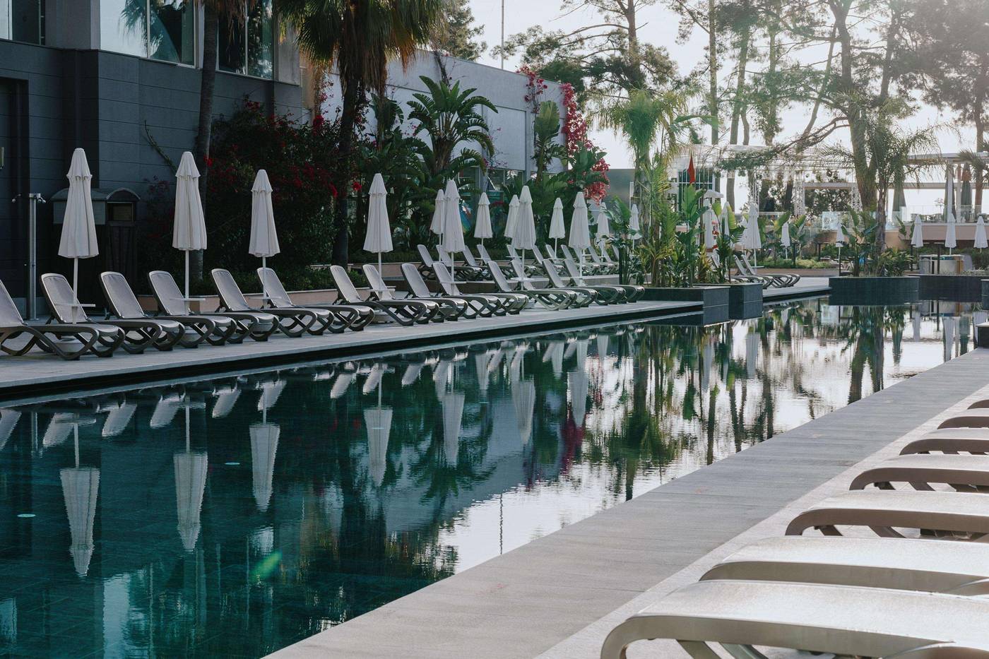 Barut-Kemer-Resort-Pool-18