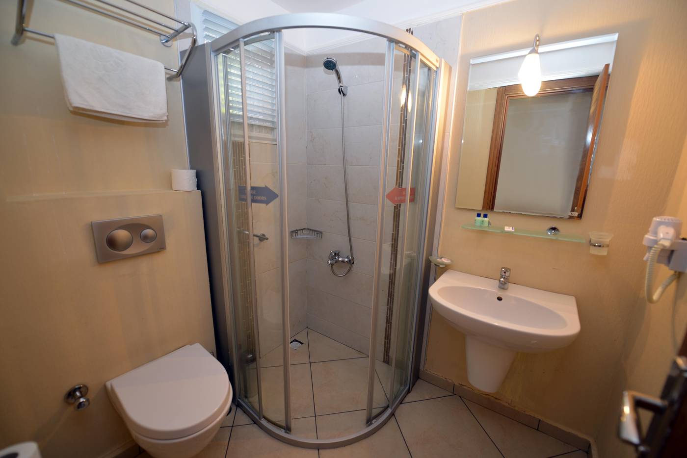 Nicholas-Park-Hotel-Room-44