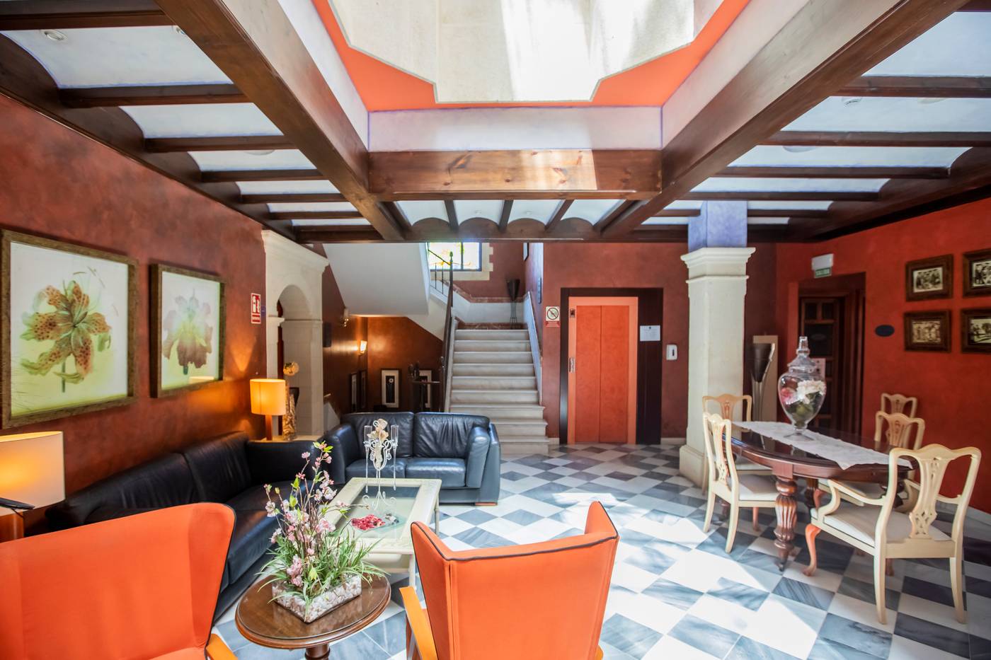 Los-Jandalos-Vistahermosa-Lobby-63