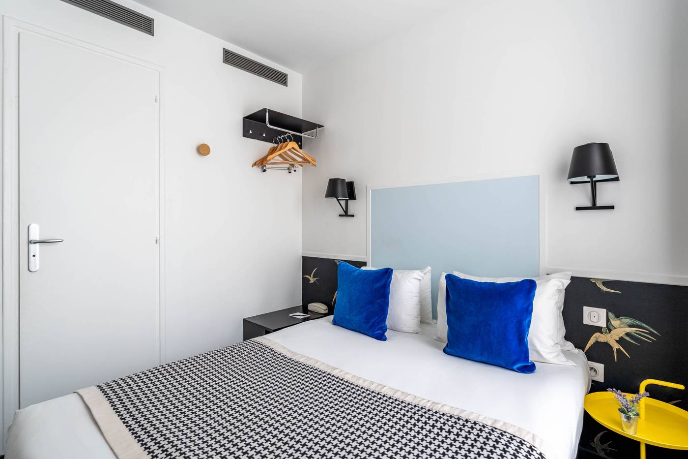 George-Astotel-Room-11