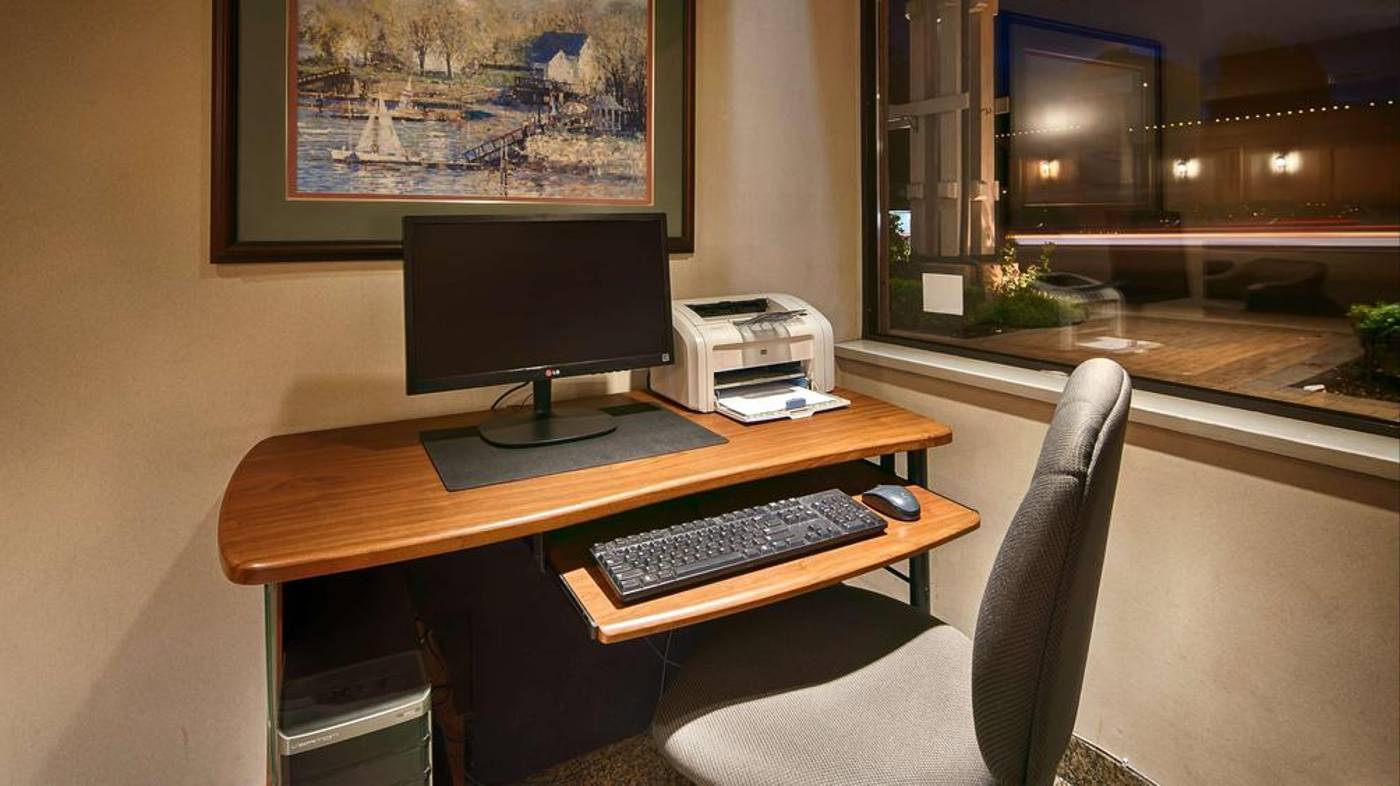 SureStay-by-Best-Western-North-Vancouver-Capilano-Conferences-10